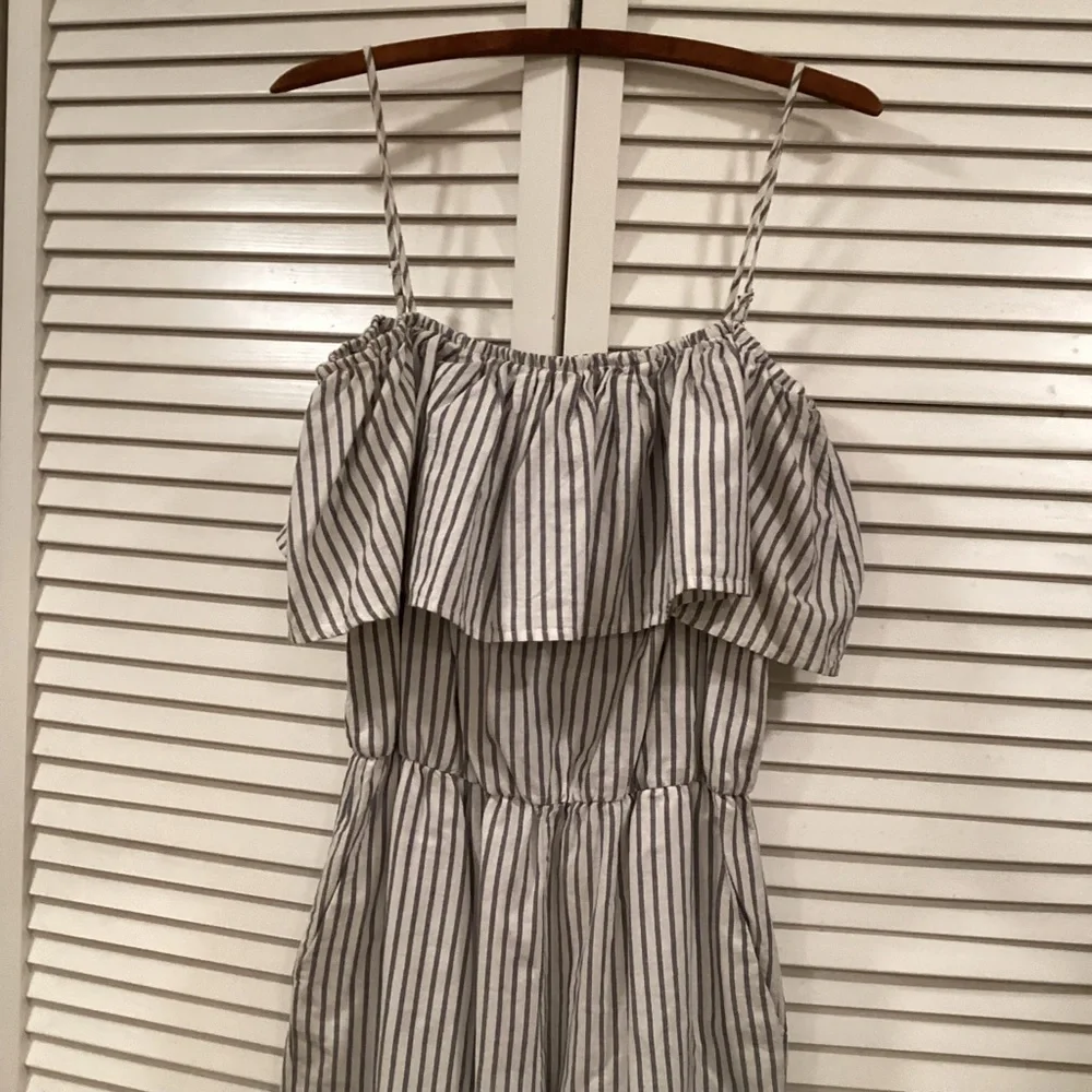 H&M Off the Shoulder Gray and White Striped Jumpsuit
